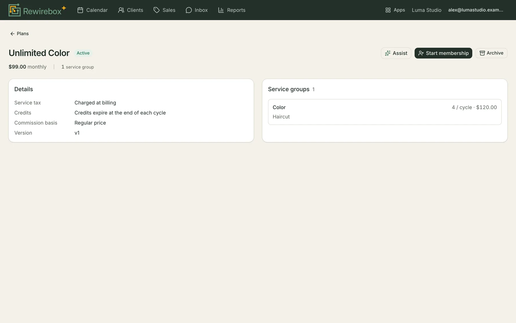 A single membership plan open for editing, showing its price, billing cycle and the services it includes.